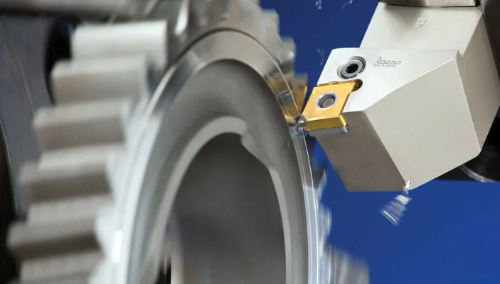 CBN Inserts processing hardened steel 20MNCR5 gears