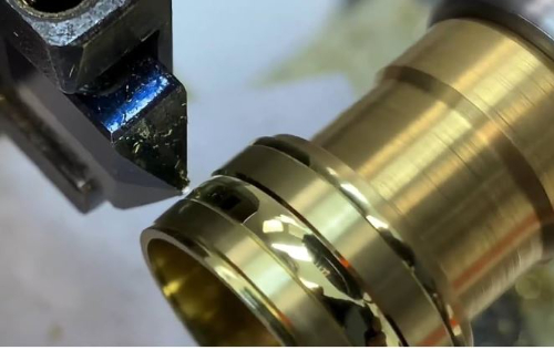 How to Choose MCD or CVD Diamond Tools for Jewelry Engraving